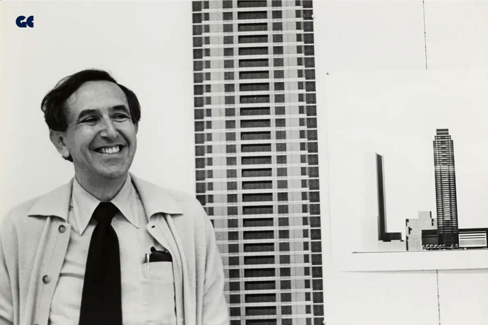 **เซซาร์ เปลลี (César Pelli)**