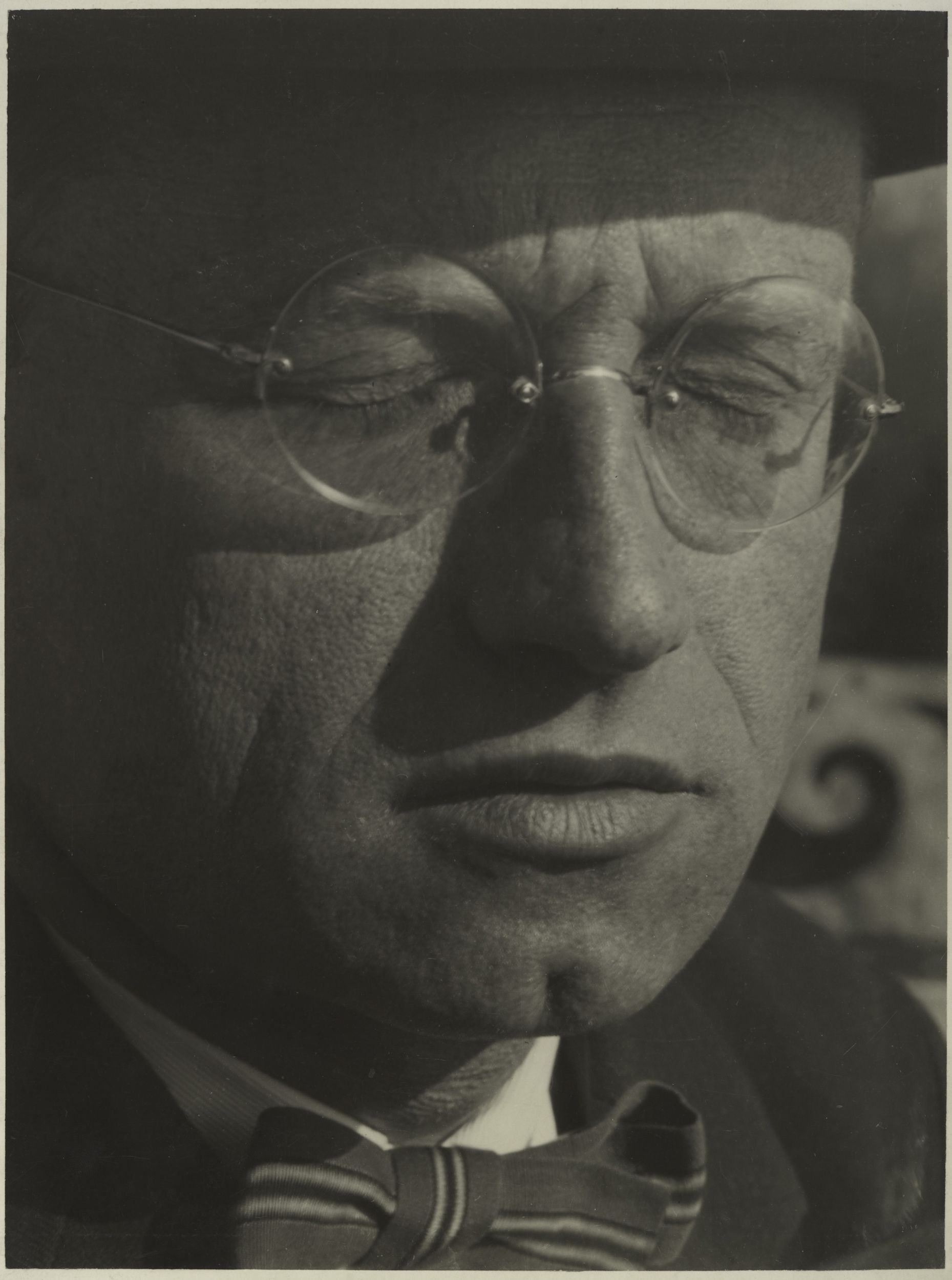 ฟรันซ์ โรห์ (Franz Roh)